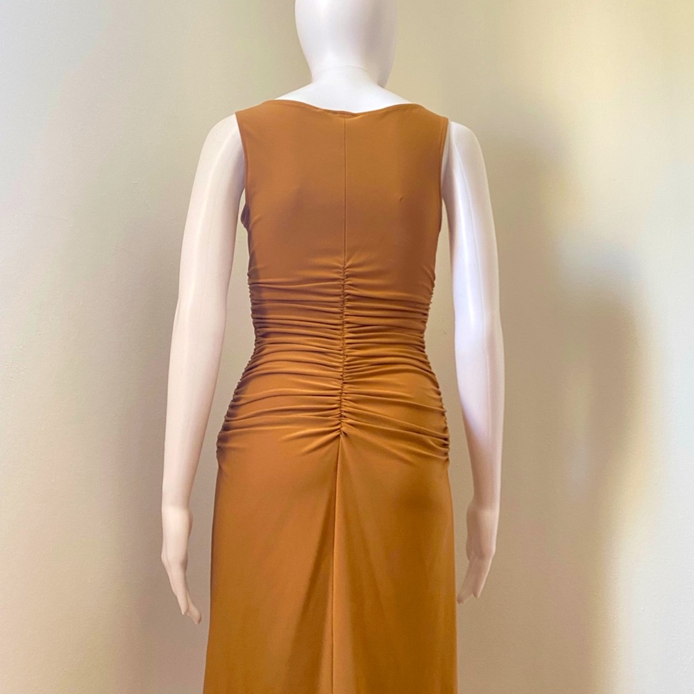 Designer Norma Kamali midi dress - Picture 4 of 4